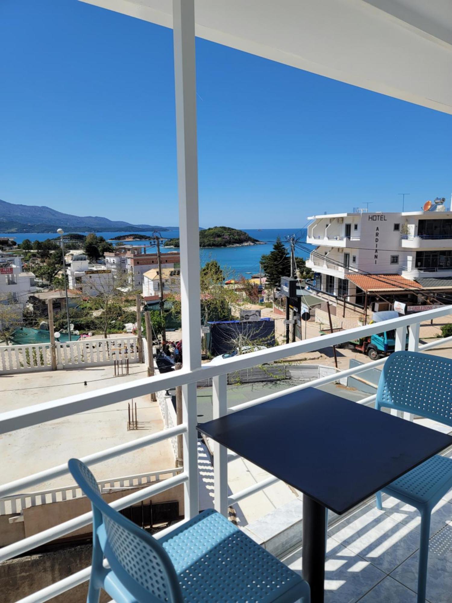 City Center Gjordeni Apartments Ksamil Esterno foto