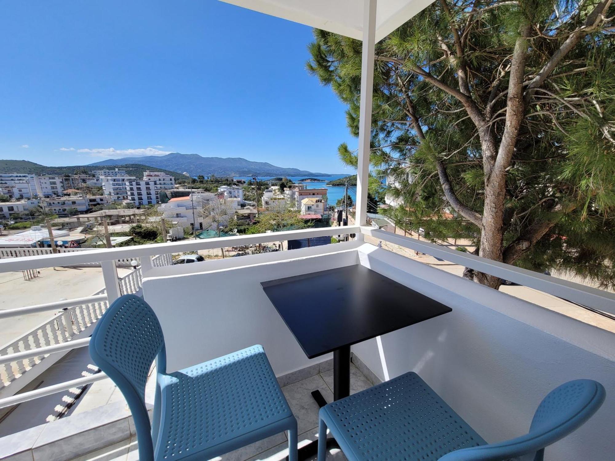 City Center Gjordeni Apartments Ksamil Esterno foto