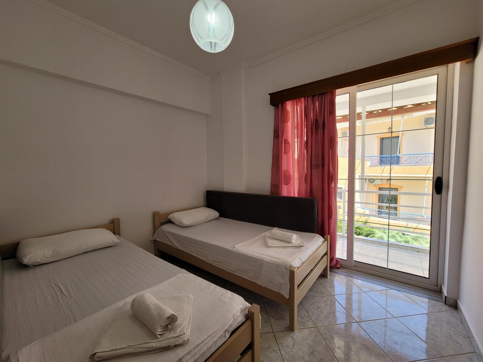 City Center Gjordeni Apartments Ksamil Esterno foto