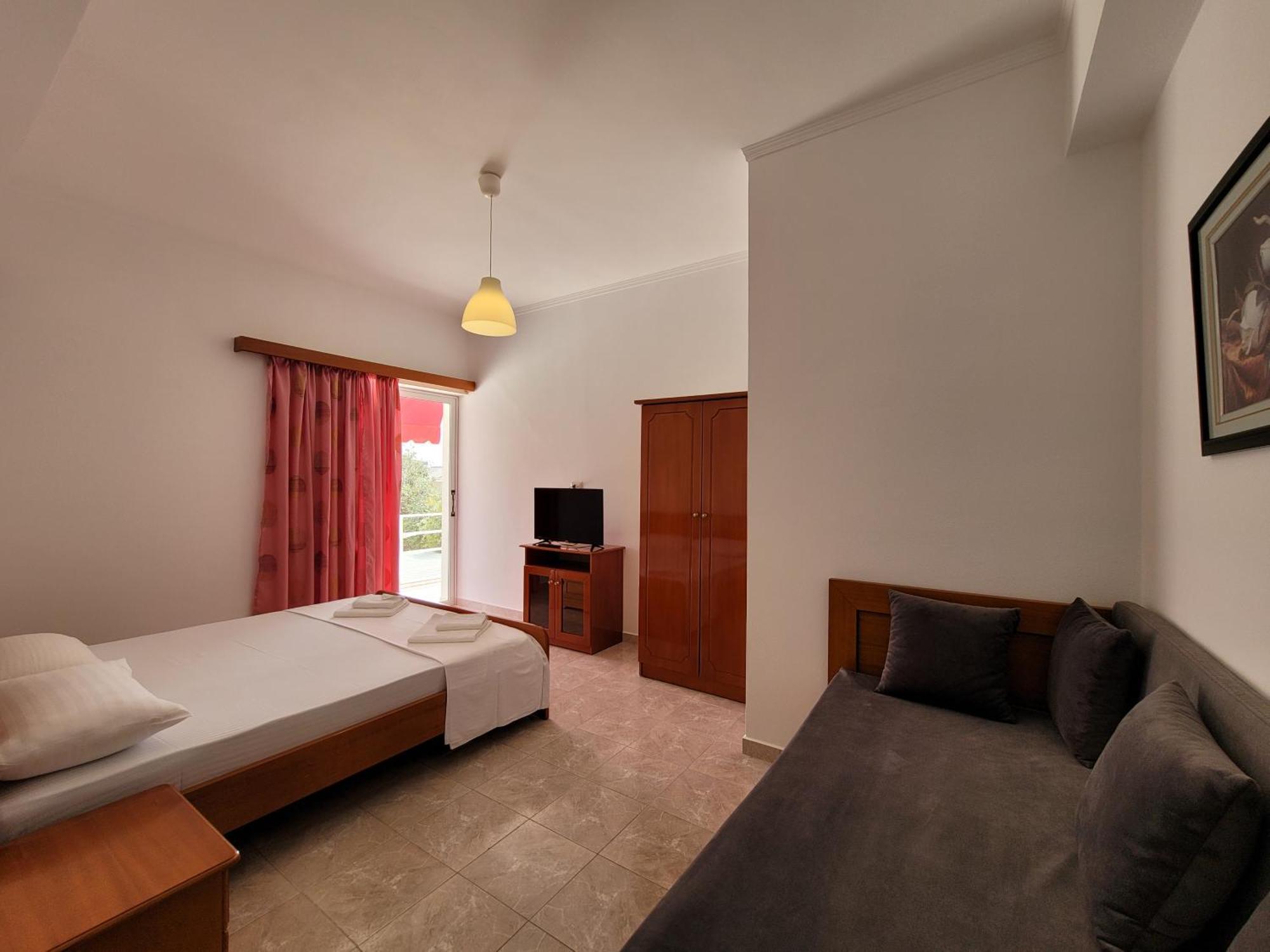 City Center Gjordeni Apartments Ksamil Esterno foto