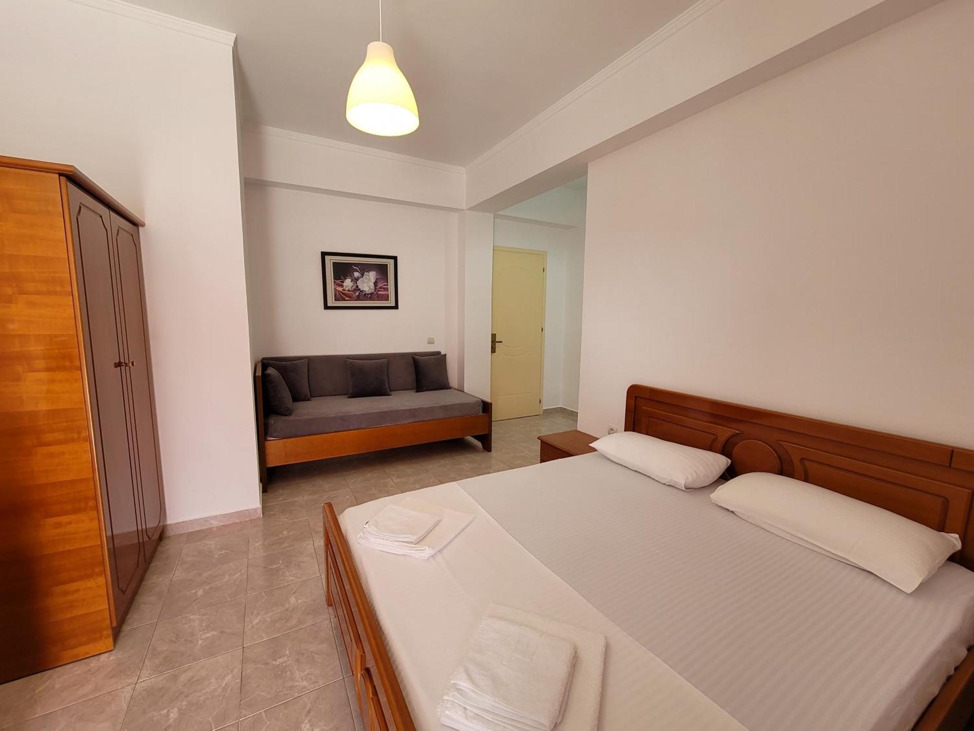 City Center Gjordeni Apartments Ksamil Esterno foto