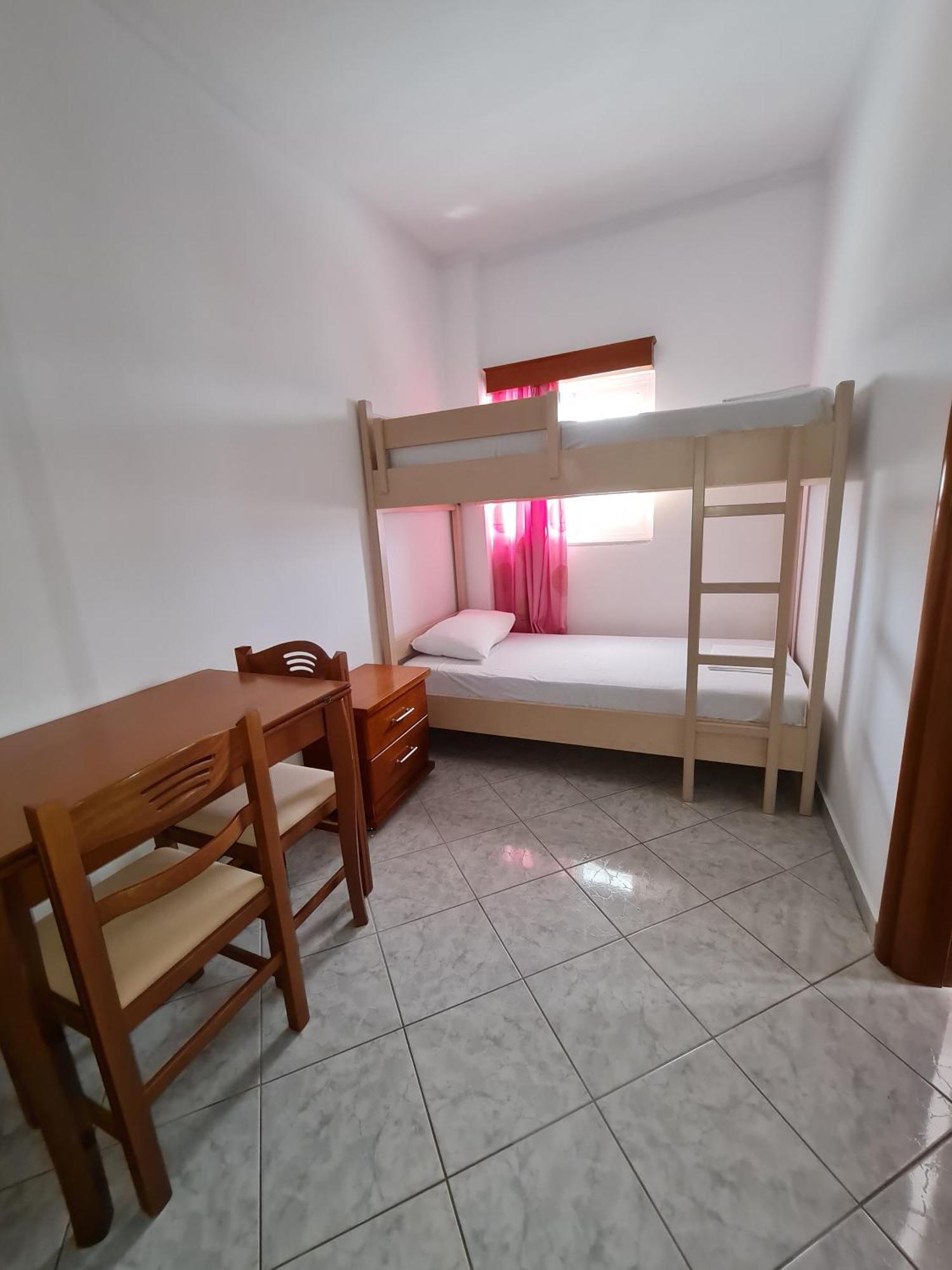 City Center Gjordeni Apartments Ksamil Esterno foto