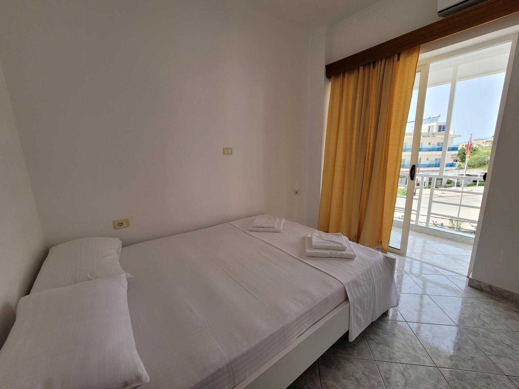 City Center Gjordeni Apartments Ksamil Esterno foto